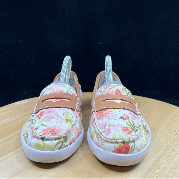 Cole Haan Womens Grand OS slip on Floral print size 8B - Picture 3 of 10